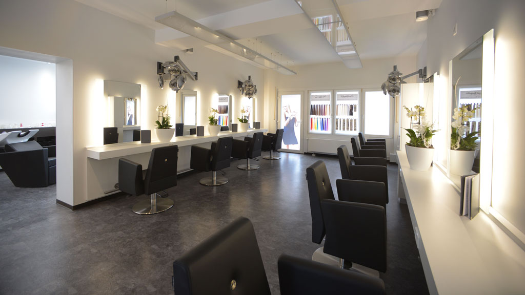 Friseursalon von gutem Damenfriseur in der Nähe von Gelnhausen